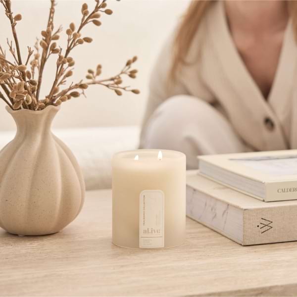 Al.ive Mango & Lychee Luxury Candle 1