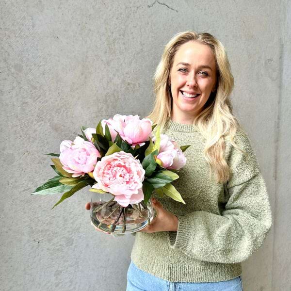 Classic Peony Vase 3